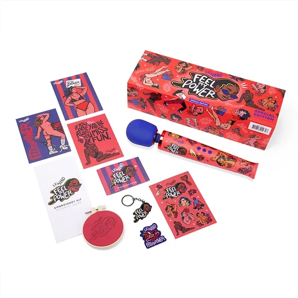 Masażer intymny magiczna różdżka - Le Wand Feel My Power Kelly Malka Edition 2022