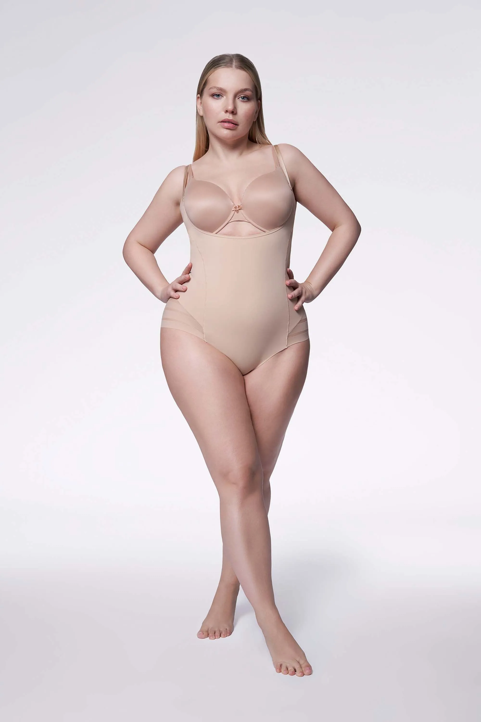 Body 119 Mesh Body Open Biust Naturalne