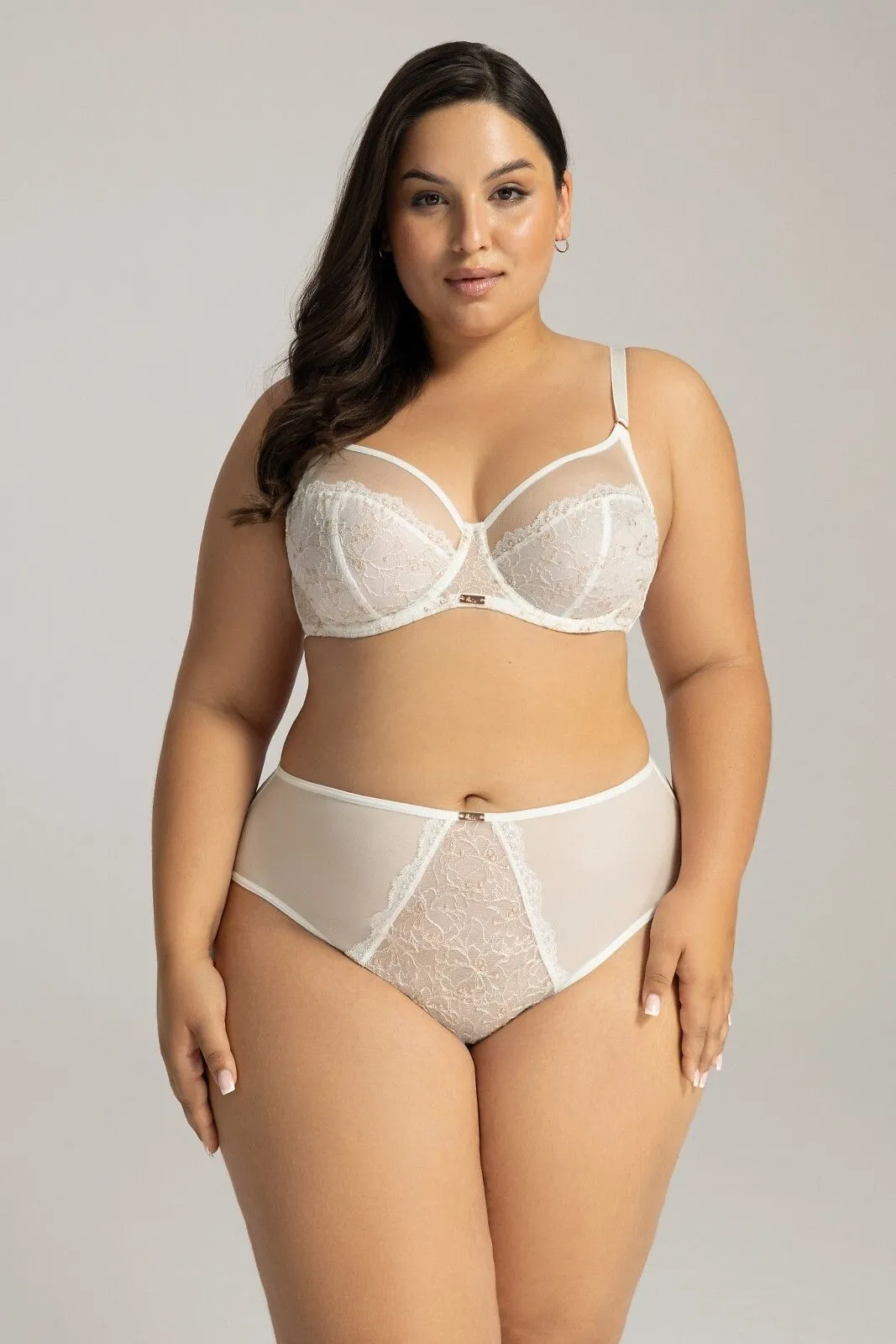 Figi 1396 Brazyliany Ecru