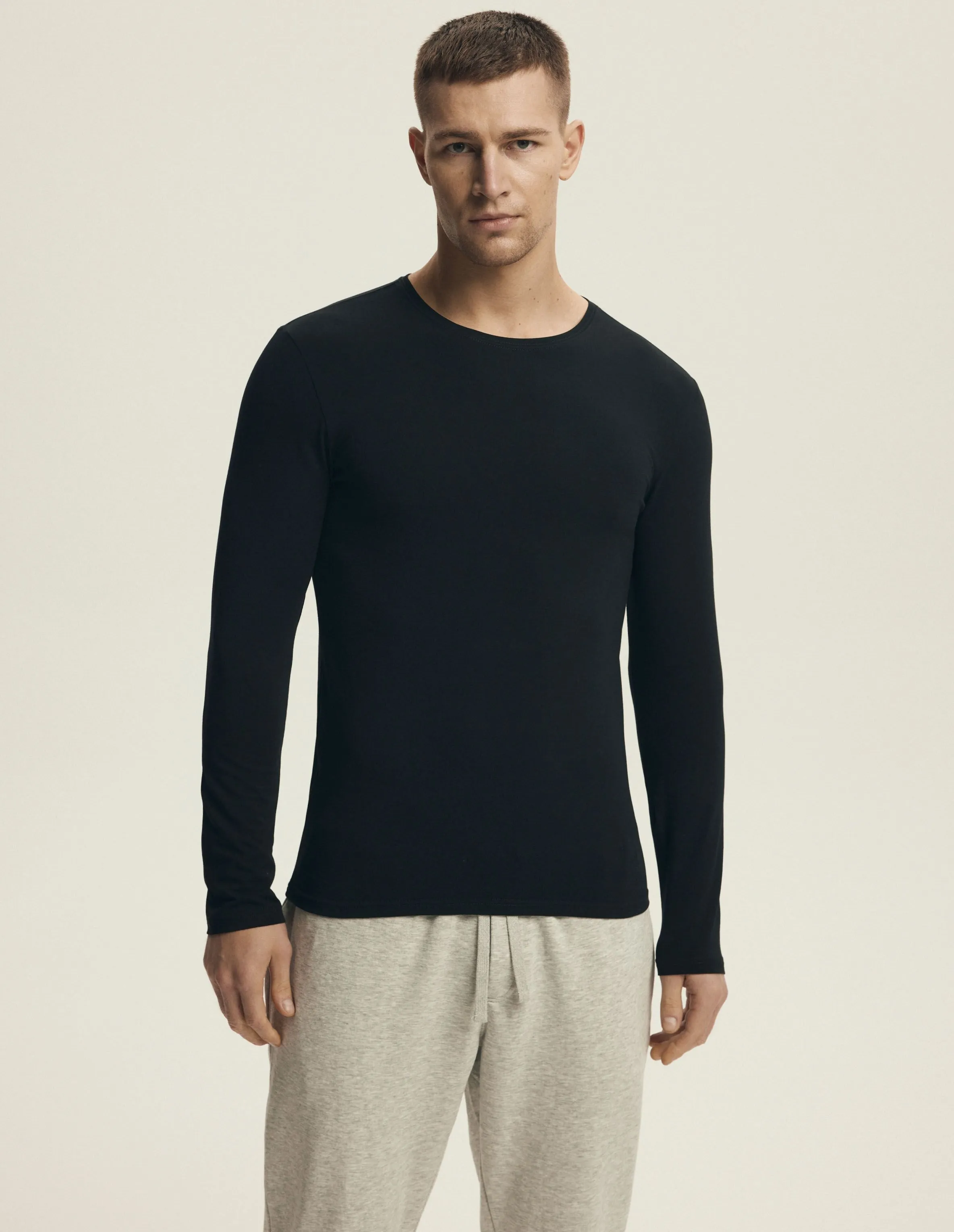 Podkoszulek Move 43000 Czarny